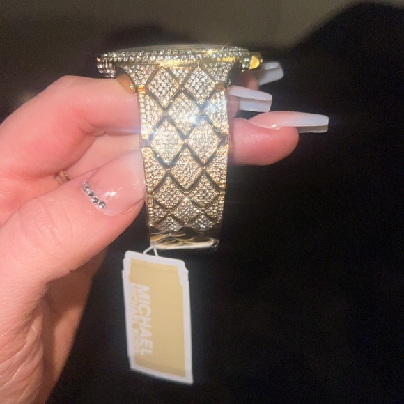 MK Watch - Picture 2 of 3